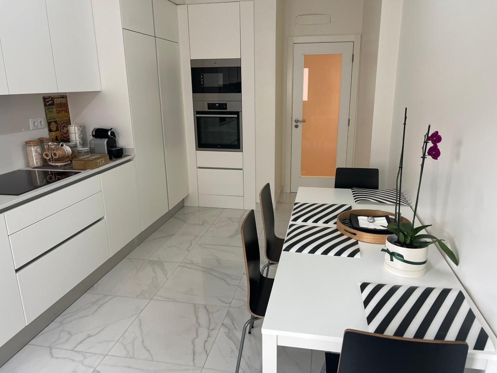 Modern Twin Room With A Balcony モンチジョ エクステリア 写真