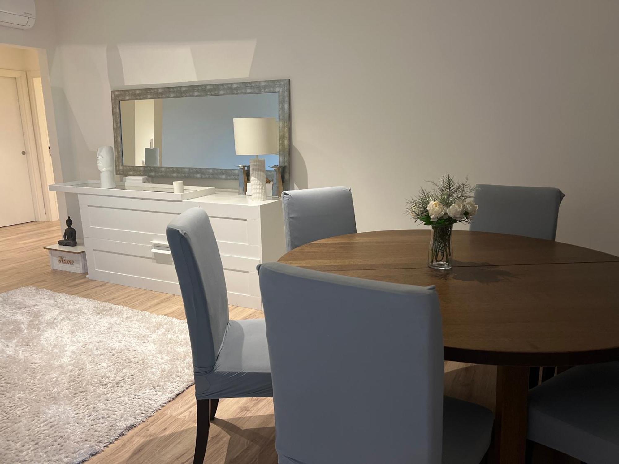 Modern Twin Room With A Balcony モンチジョ エクステリア 写真